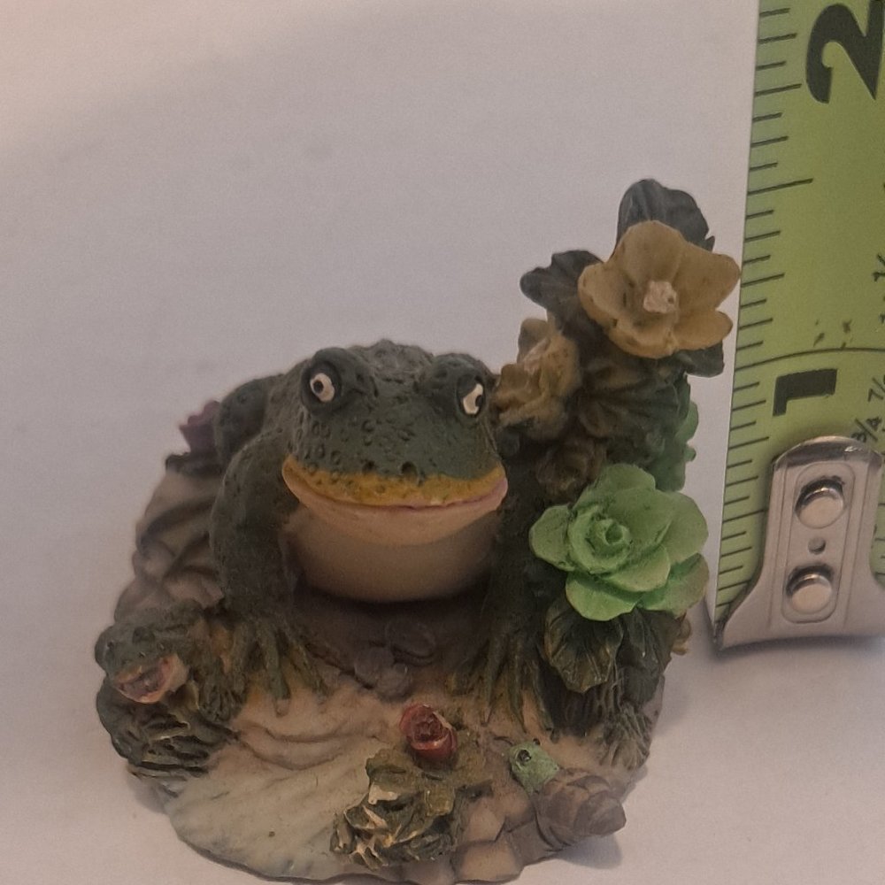 VINTAGE TROLL FROGS - Picture 5 of 11